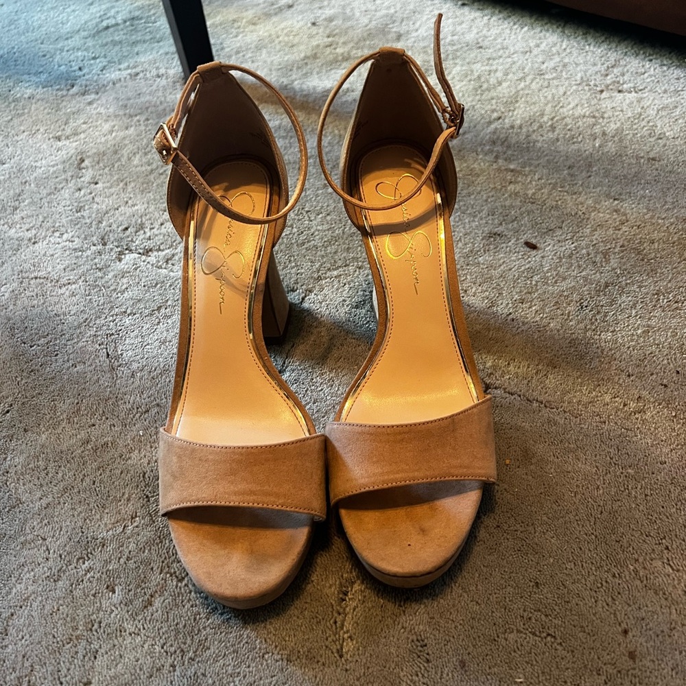 Jessica Simpson Tan Heels